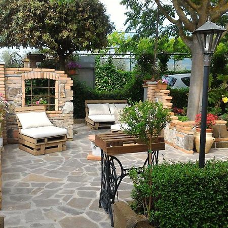 كاستيلينا ماريتيما Bed And Breakfast Val Di Lupa المظهر الخارجي الصورة