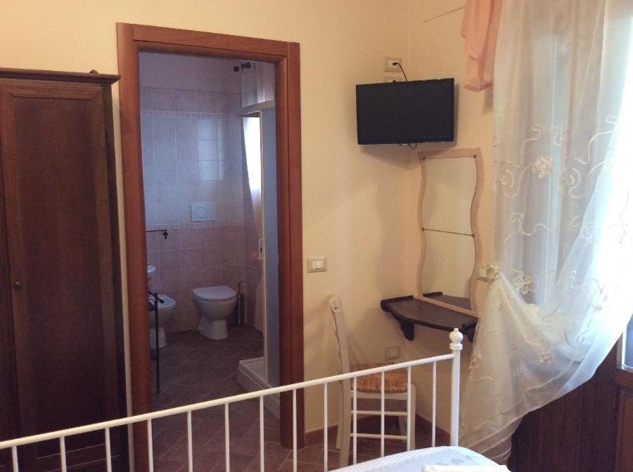 كاستيلينا ماريتيما Bed And Breakfast Val Di Lupa المظهر الخارجي الصورة